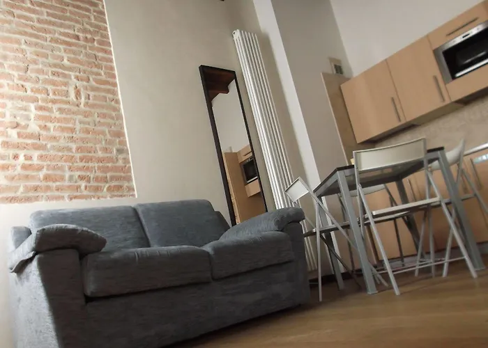 Delizia Estense 아파트